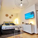 Le Smart - Parking - Terrasse - Wifi - Mulhouse - Relax 公寓