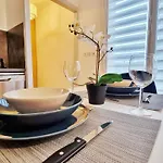 Apartament Le Smart - Parking - Terrasse - Wifi - Mulhouse - Relax *