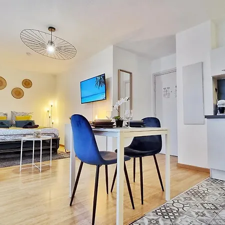 Le Smart - Parking - Terrasse - Wifi - Mulhouse - Relax Apartamento